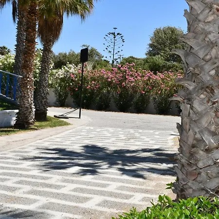 Apartmán Olympia At Lambi Beach